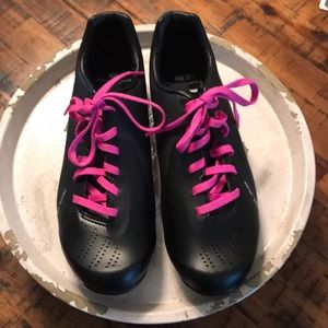 Pearl iZumi cycling shoes